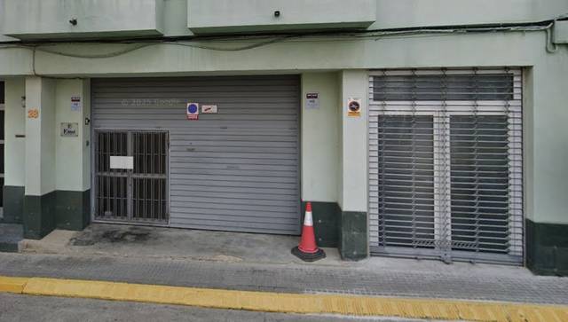 Local comercial en Alquiler en DIVINA PASTORA en Capellades