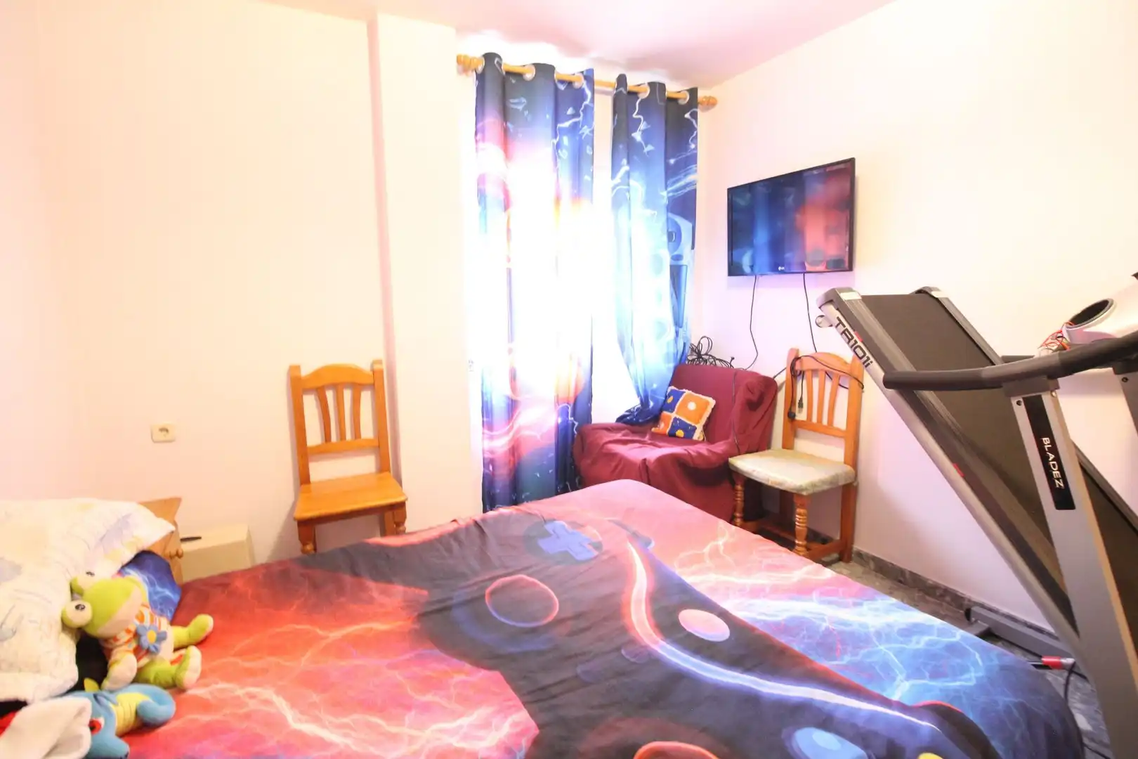 Schlafzimmer von Gebäude zum Verkauf in Alozaina