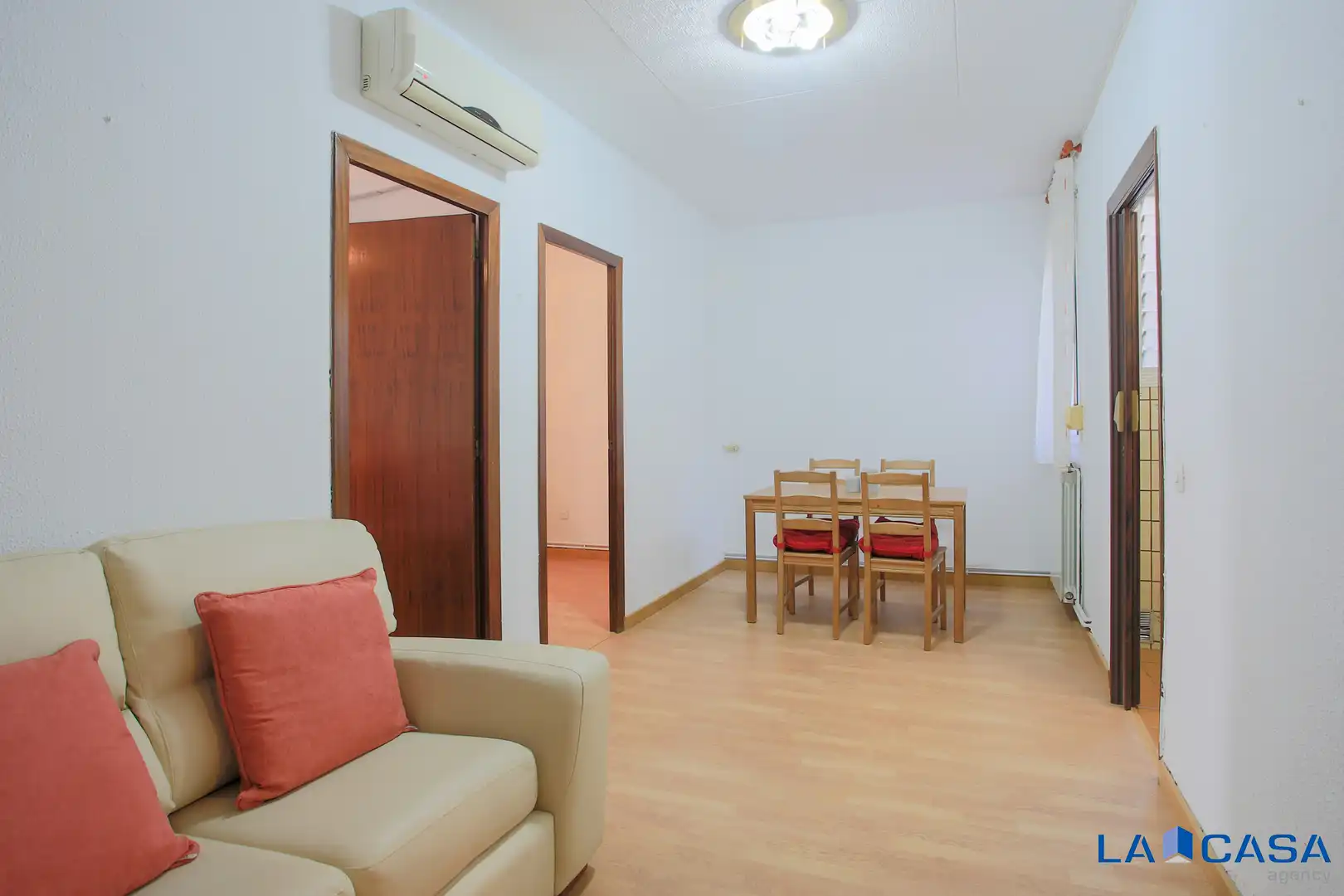 Appartamento con terrazza in vendita a Sants - Montjuïc, imagen 2