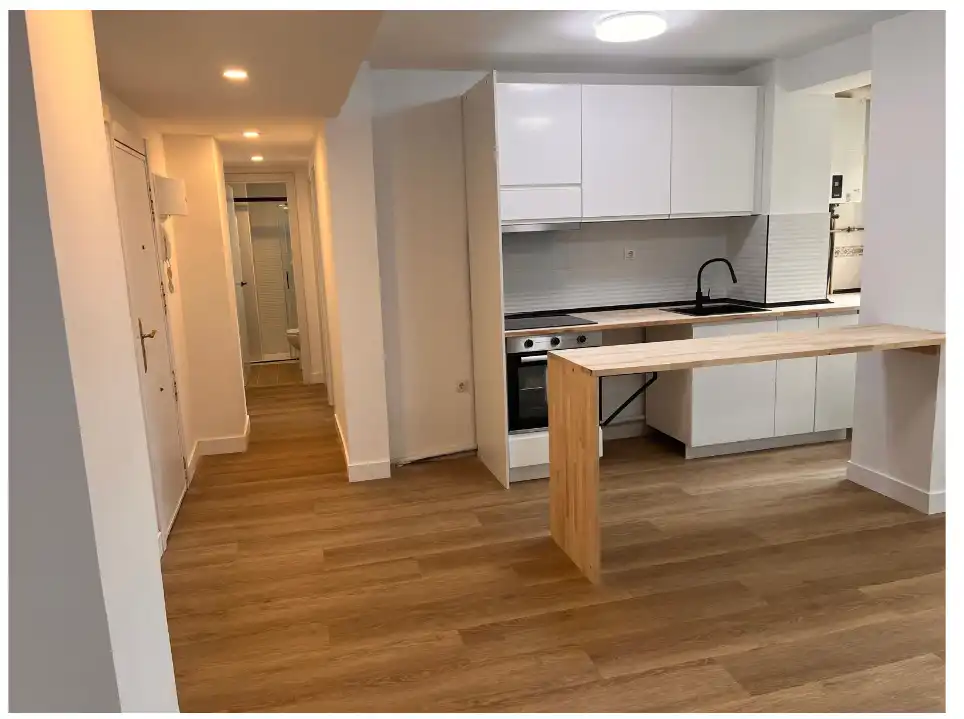 Flat for sale in Zaragoza  with Heating