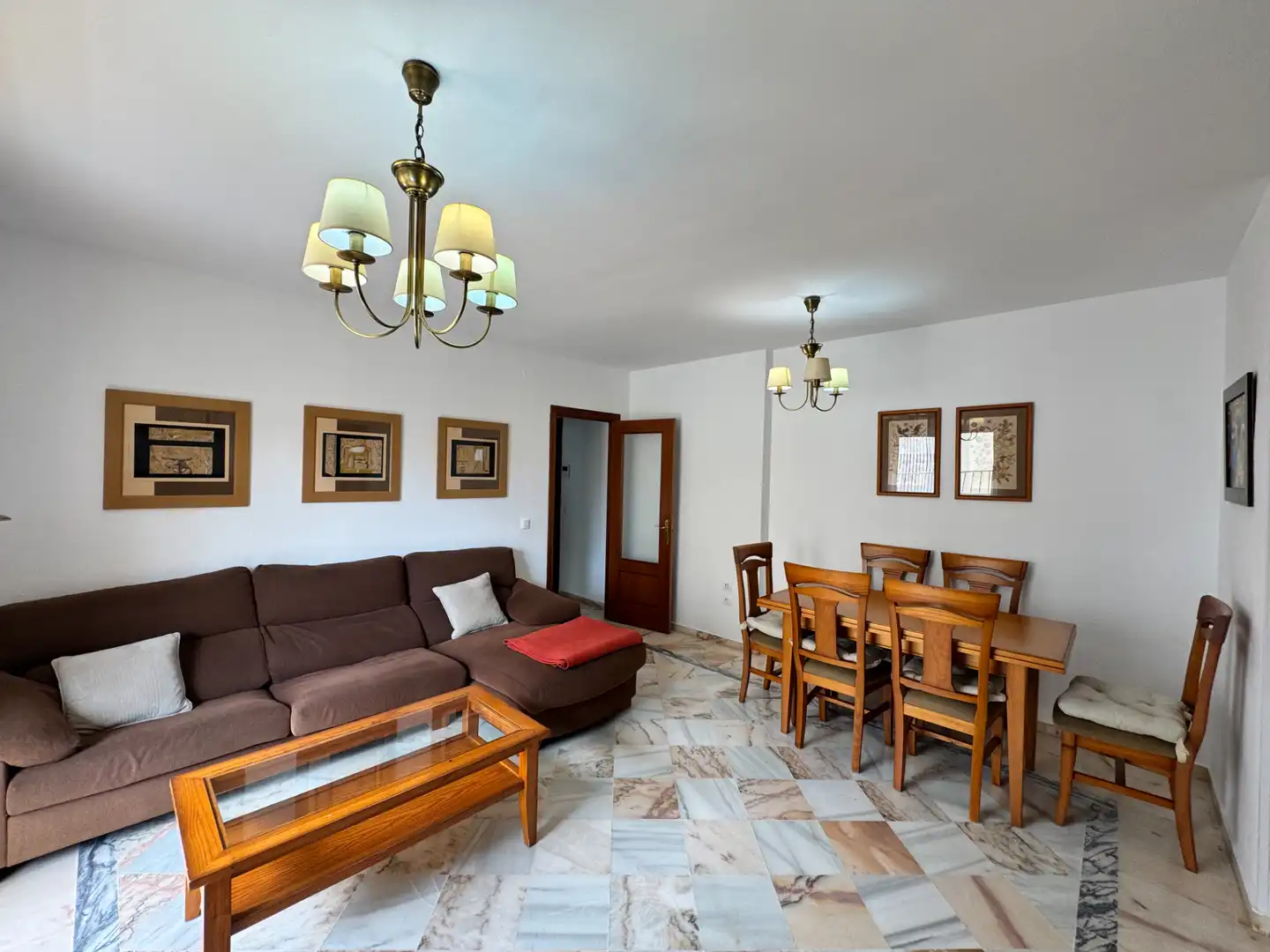 Sala d'estar de Pis per a compartir en Málaga amb Aire condicionat, Terrassa i Moblat