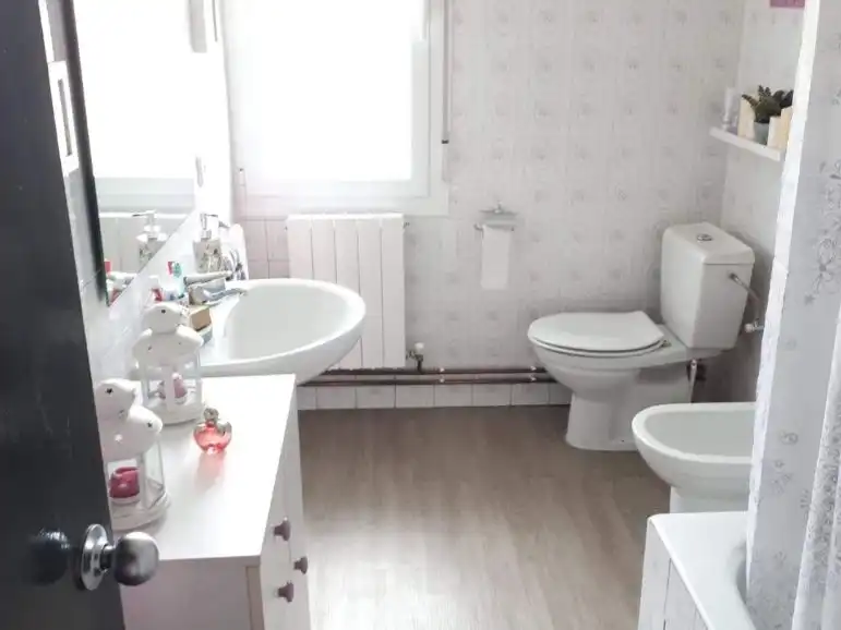 Baño de Piso en venta en Espinosa de los Monteros, Burgos