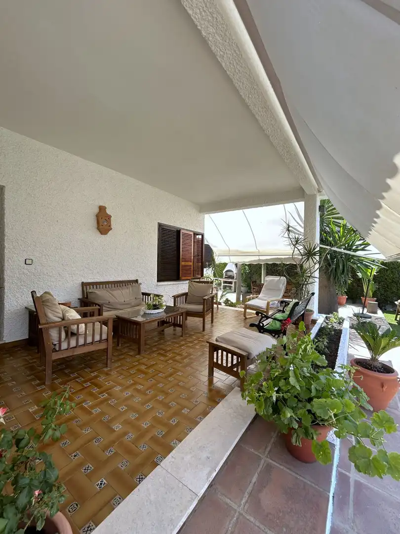 Chalet con piscina en venta en Malvasía, imagen 2