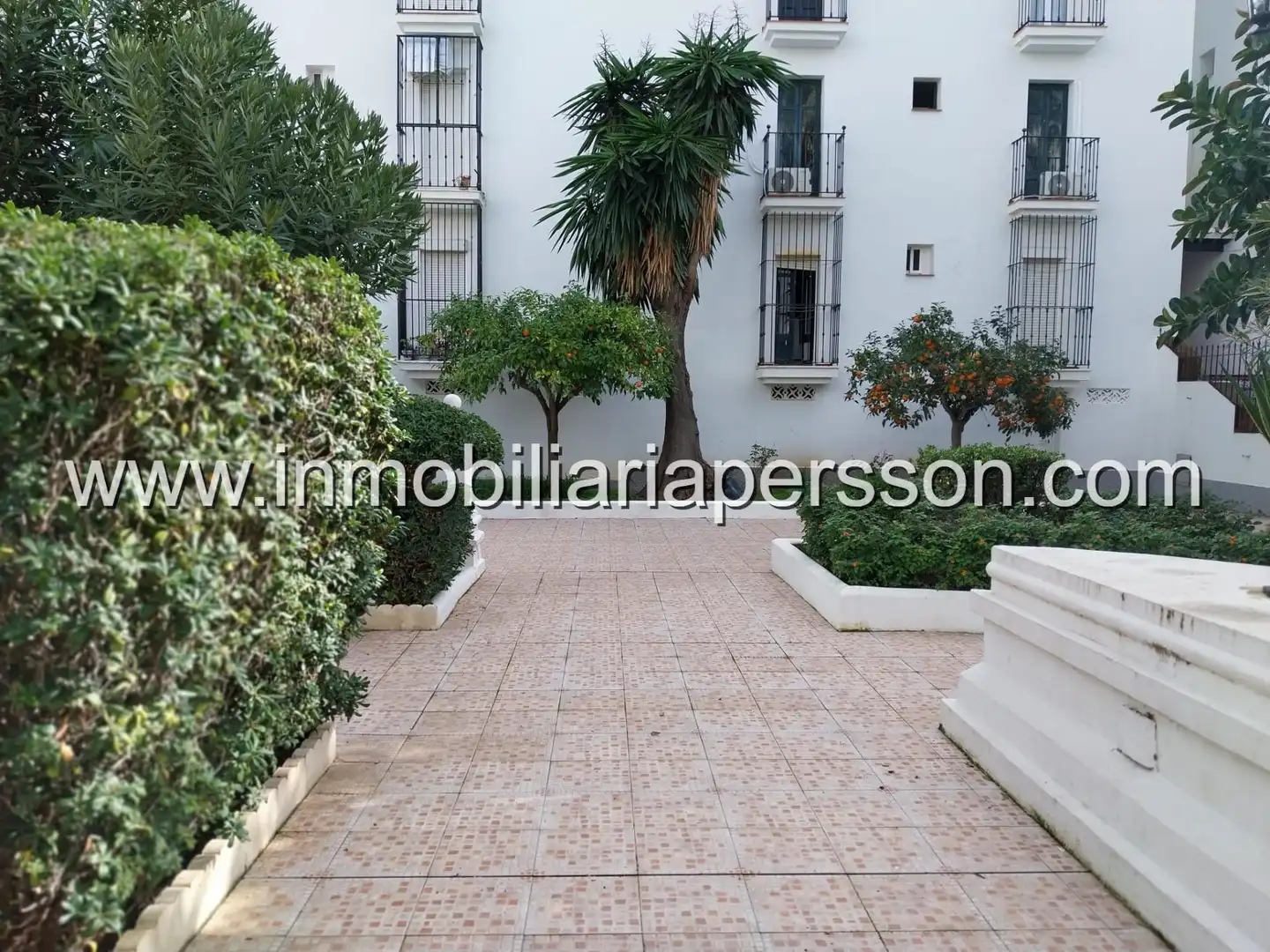 Flat with terrace for sale in San Luis de Sabinillas, imagen 4