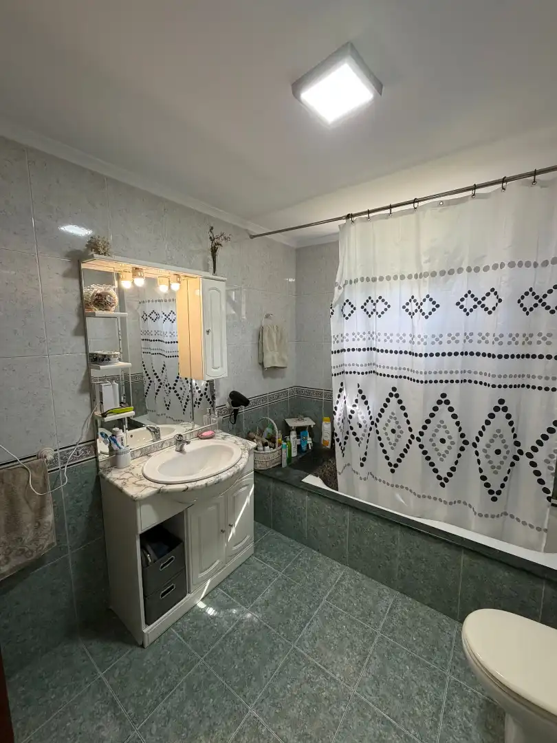Baño de Casa o chalet en venta en Lugo con Calefacción, Terraza y Balcón