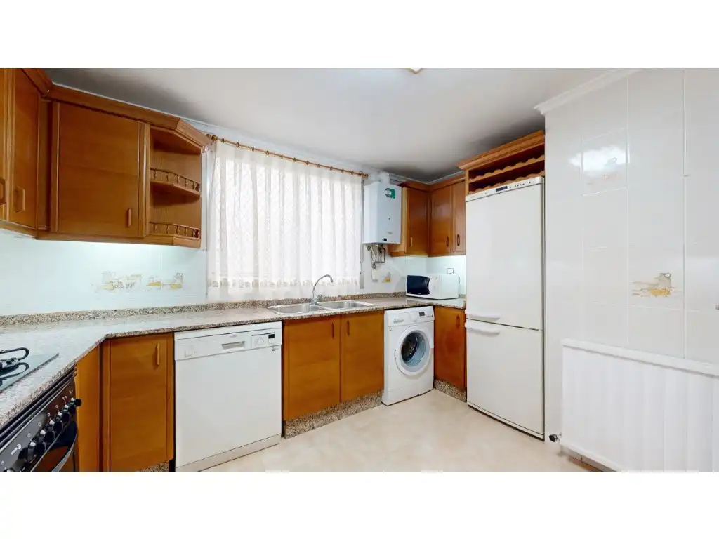 Flat for sale in Exposició