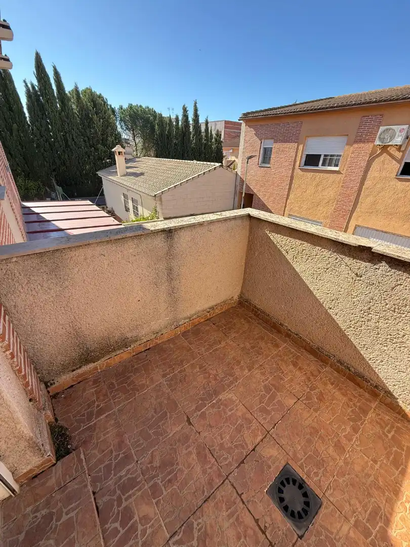 Balcony of Detached homes for sale in Pozuelo de Calatrava  with Air Conditioner, Heating and Terrace