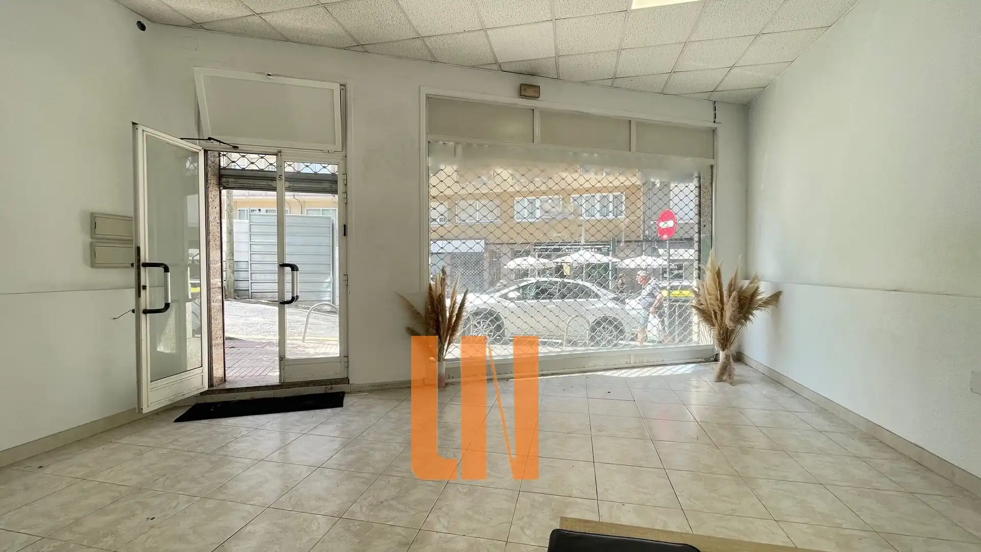 Commercial properties for sale in A Coruña Capital 