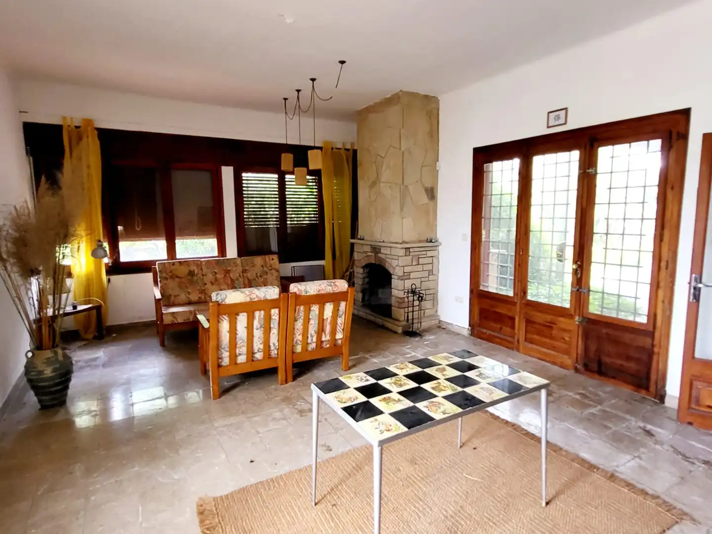 Sala d'estar de Casa o xalet en venda en Torredembarra amb Jardí privat, Terrassa i Moblat
