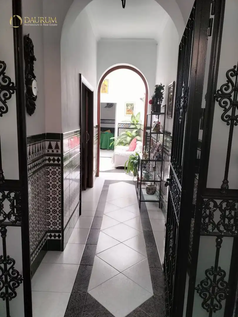 Casa adosada en venta en Sevilla con Terraza, Piscina y Piscina comunitaria