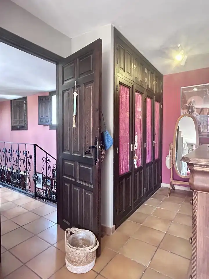 Houses for sale in Alicante / Alacant  with Air Conditioner, Private garden and Terrace