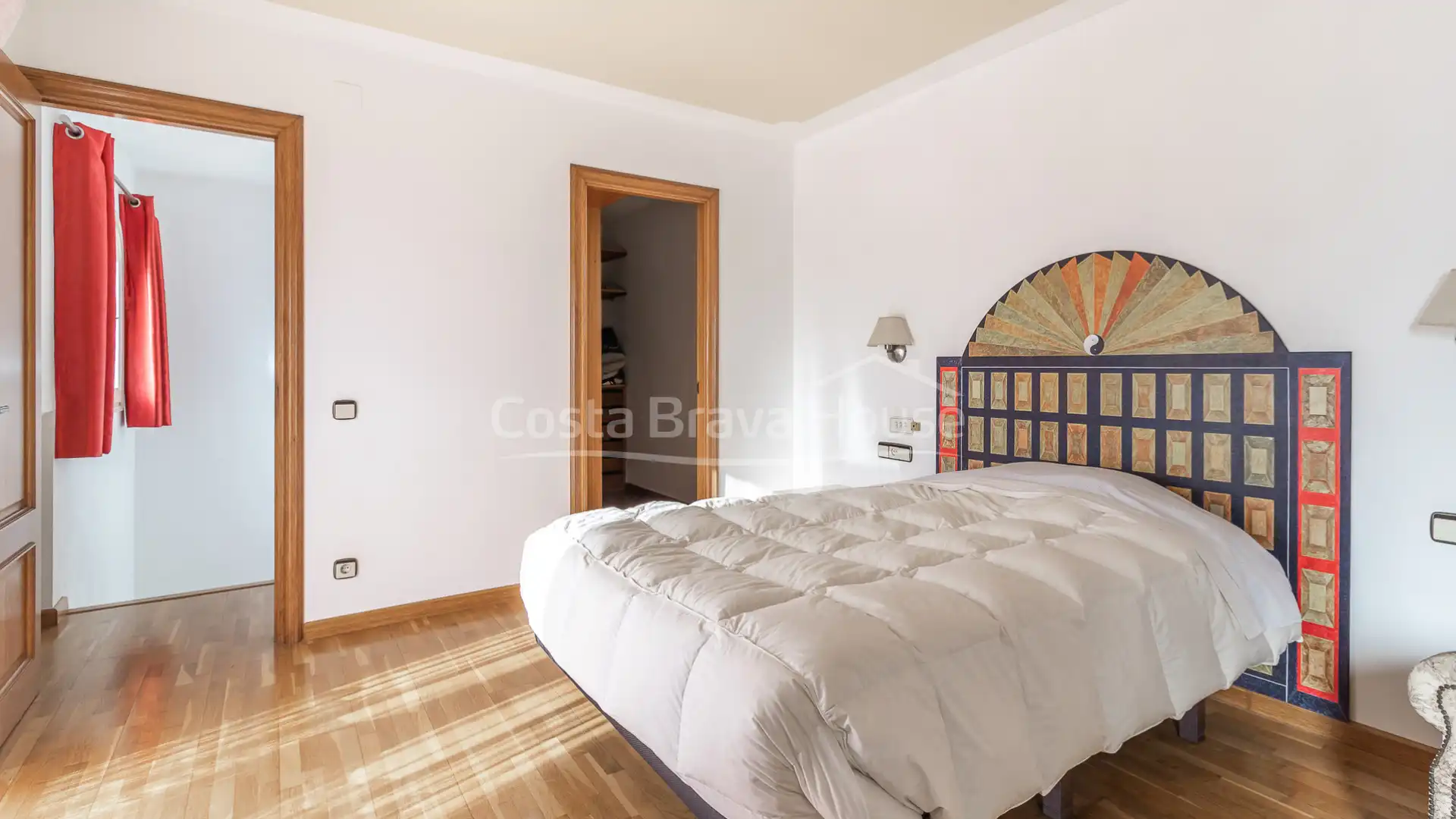 Dormitori de Casa adosada en venda en Palafrugell amb Calefacció, Jardí privat i Parquet