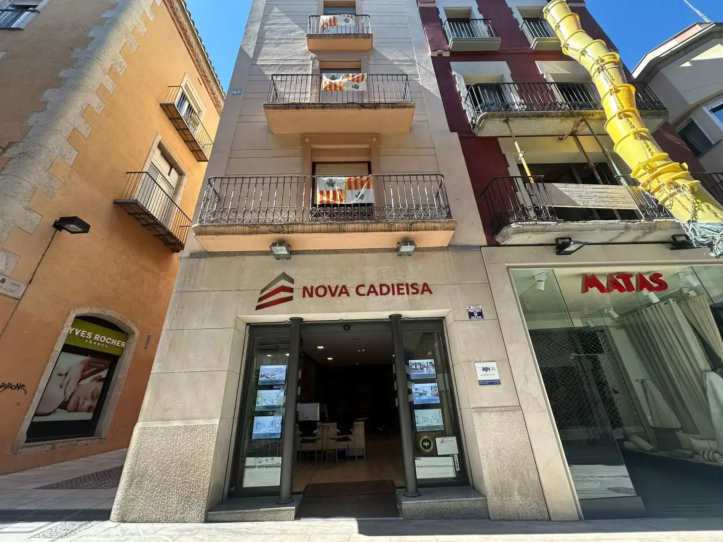 Local commercial à louer à Carrer Besalú 12, imagen 10