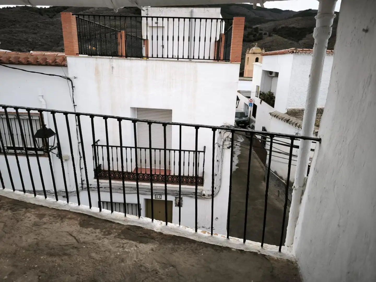 Balcony of Houses for sale in Nacimiento  with Air Conditioner, Heating and Terrace