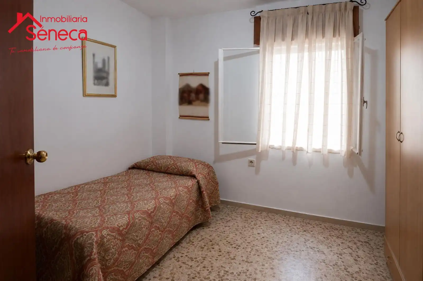 Bedroom of Flat for sale in Córdoba  with Air Conditioner