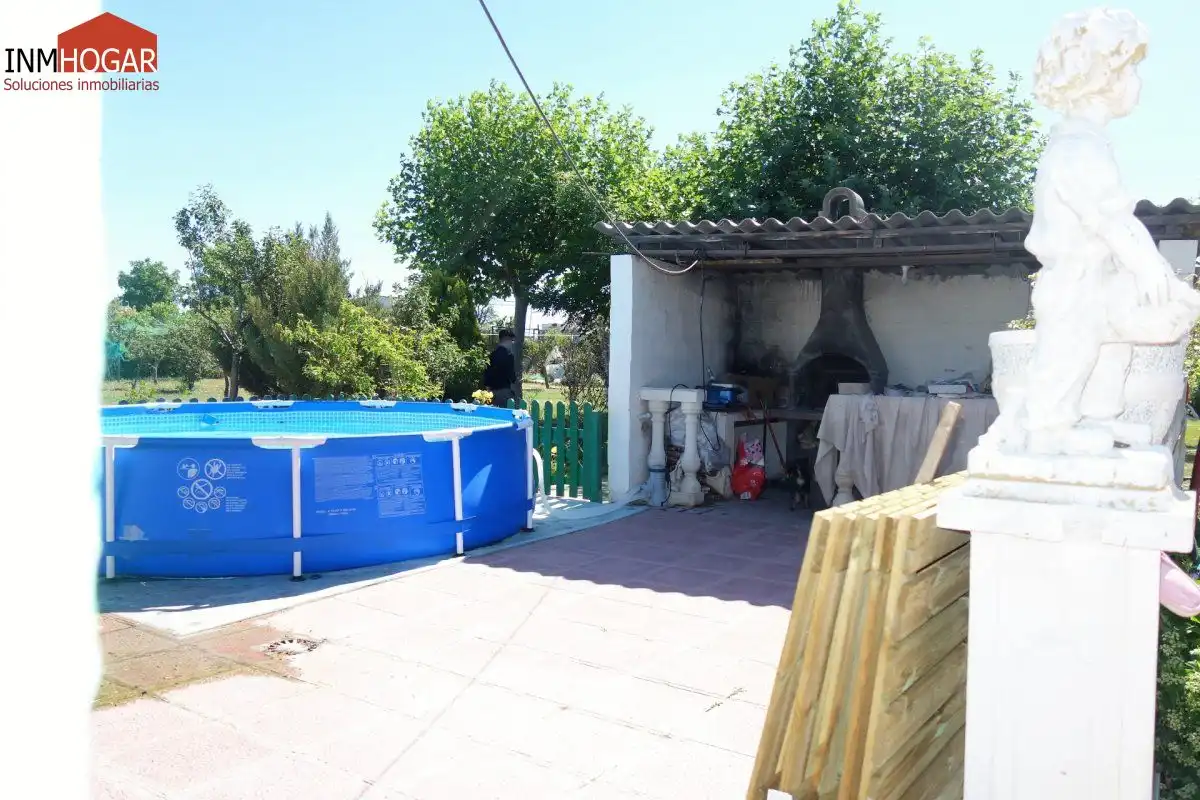 Schwimmbecken von Country house zum Verkauf in Ávila mit Privatgarten, Terrasse und Abstellraum