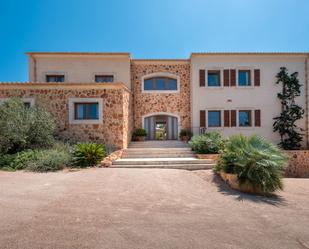 Vista exterior de Finca rústica en venda en Santanyí amb Piscina