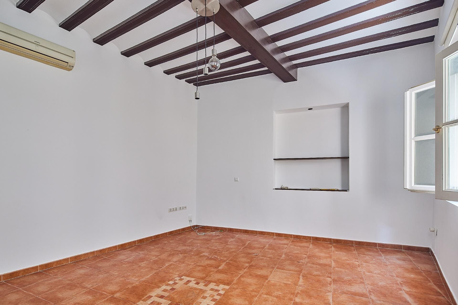 Flat for sale in  Cádiz Capital  with Air Conditioner, Storage room and Balcony