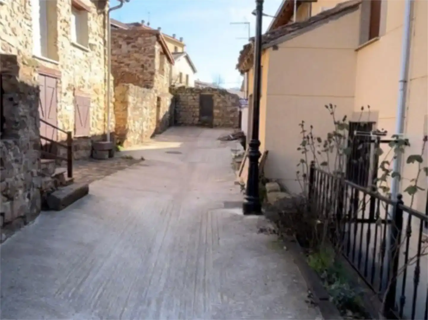 Vista exterior de Casa o xalet en venda en Barruelo de Santullán