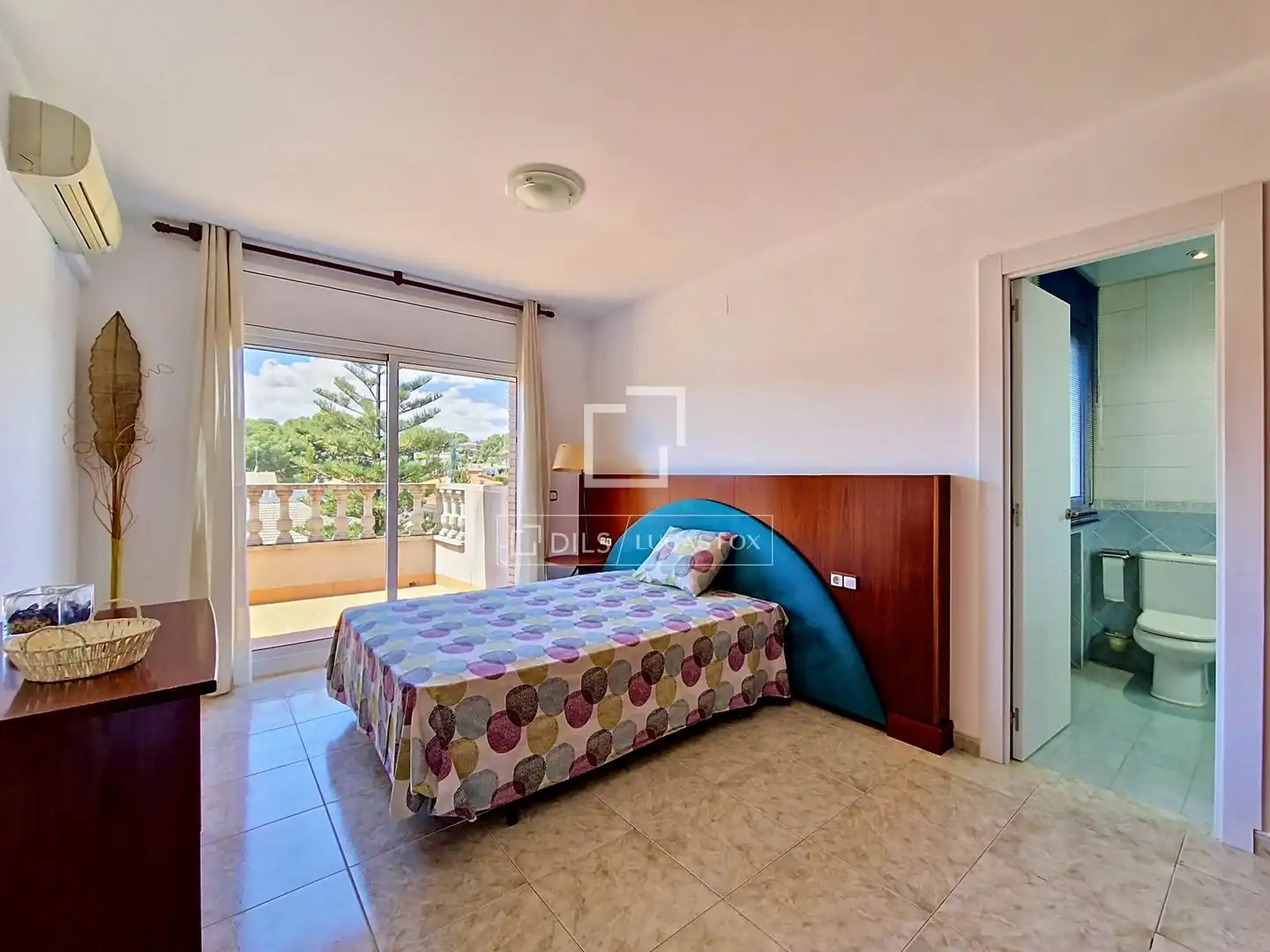 Habitación de Casa o chalet de alquiler en Cunit con Aire acondicionado, Calefacción y Jardín privado