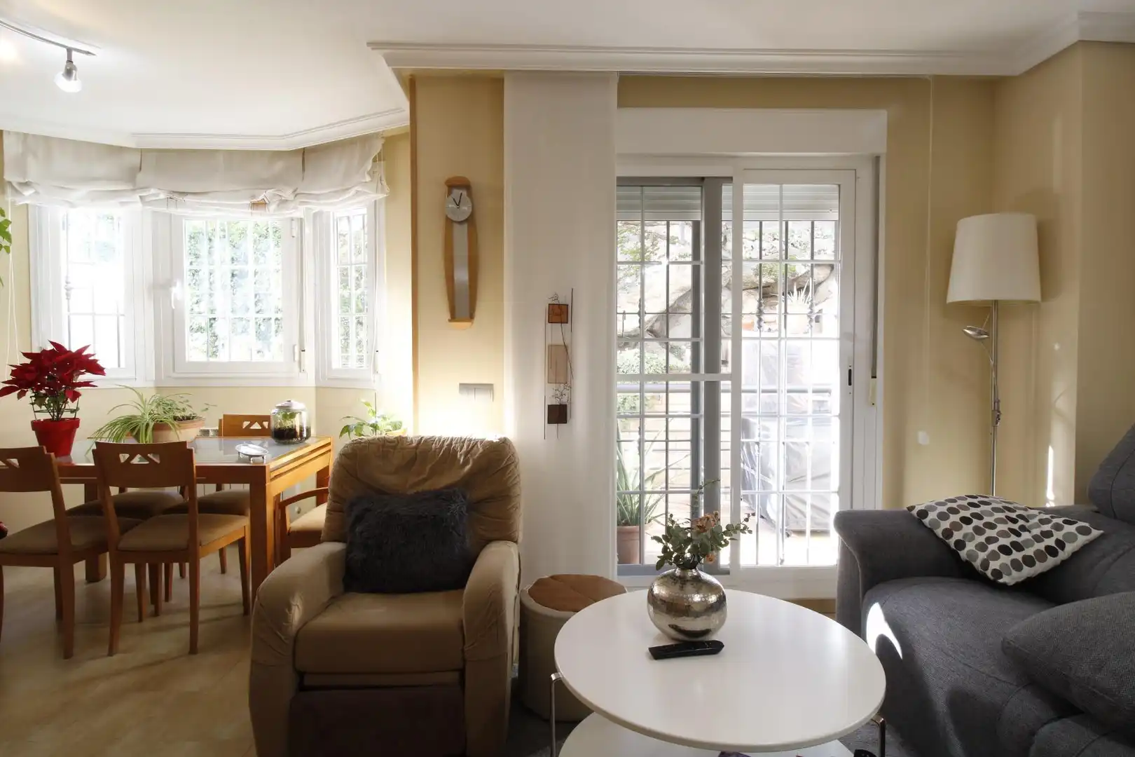 Living room of Detached homes for sale in Collado Villalba  with Heating, Private garden and Storage room