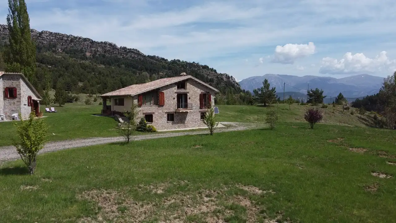 Außenansicht von Country house zum Verkauf in Vallcebre mit Heizung, Privatgarten und Möbliert