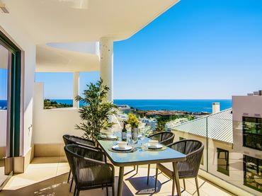 Apartament amb piscina en venda a Puerto Deportivo