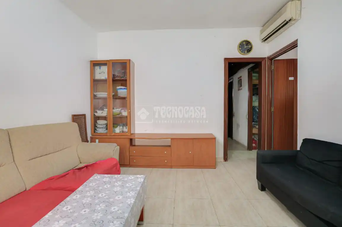 Sala d'estar de Pis en venda en Barcelona
