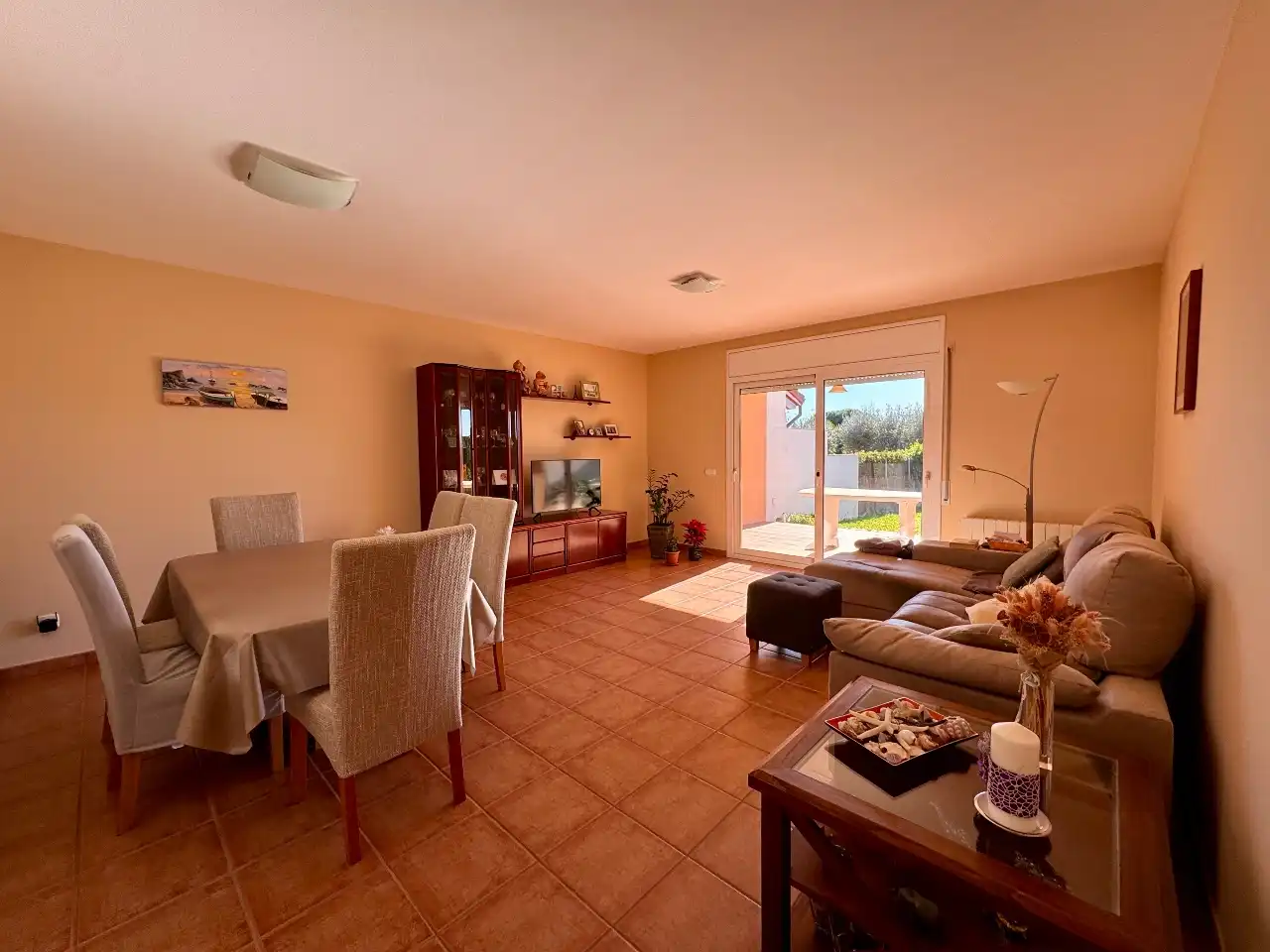 Sala d'estar de Casa o xalet en venda en Palafrugell amb Forn, Rentadora i Microones