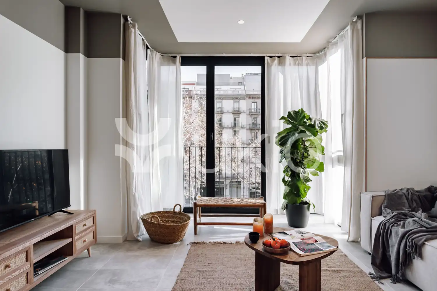 Dormitori de Apartament de lloguer en Barcelona amb Aire condicionat, Calefacció i Moblat