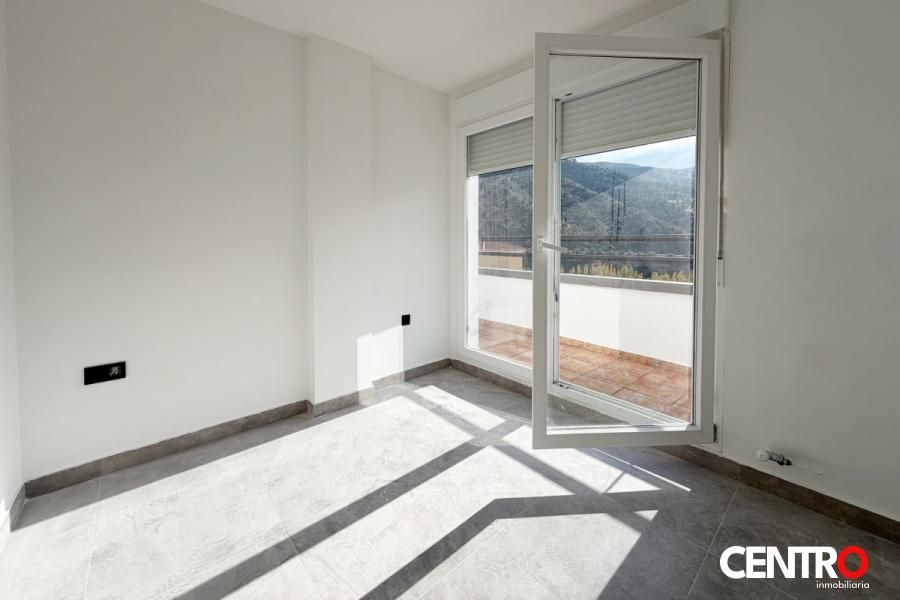 Bedroom of Flat for sale in Cenes de la Vega  with Air Conditioner, Heating and Private garden