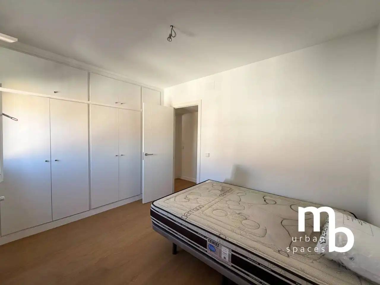 Habitación de Piso de alquiler en Madrid con Aire acondicionado, Calefacción y Terraza