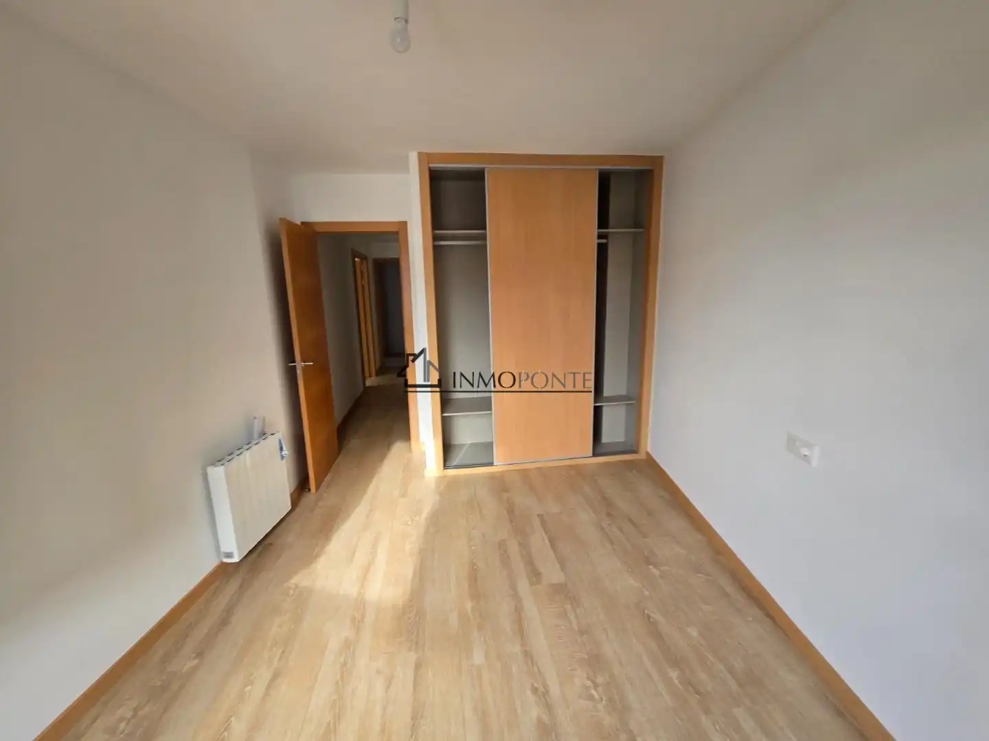 Bedroom of Flat for sale in Soutomaior  with Storage room