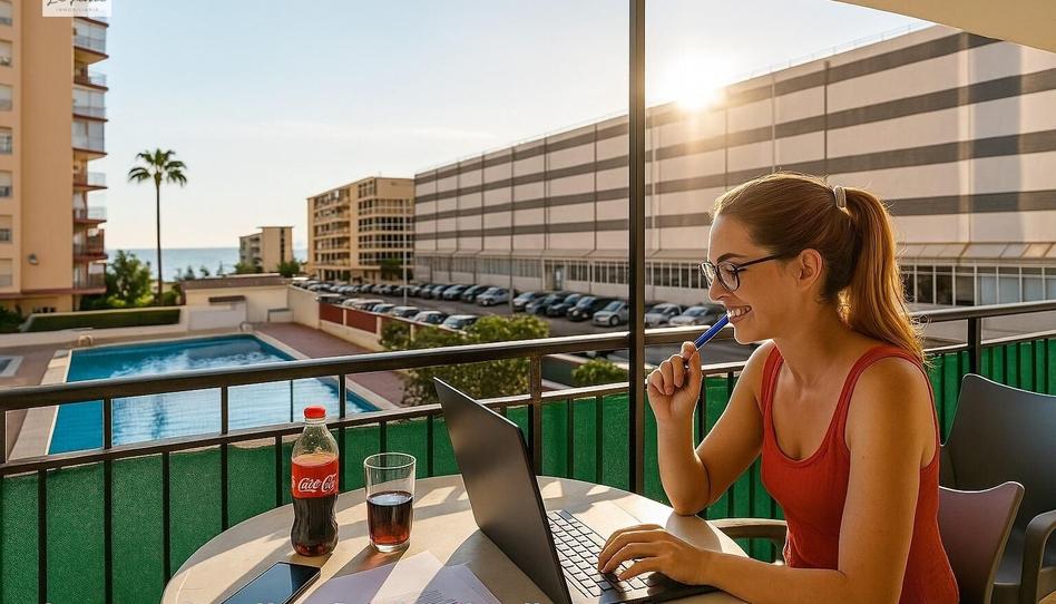 Photo 1 of Flat to share in Playamar - Benyamina, Málaga