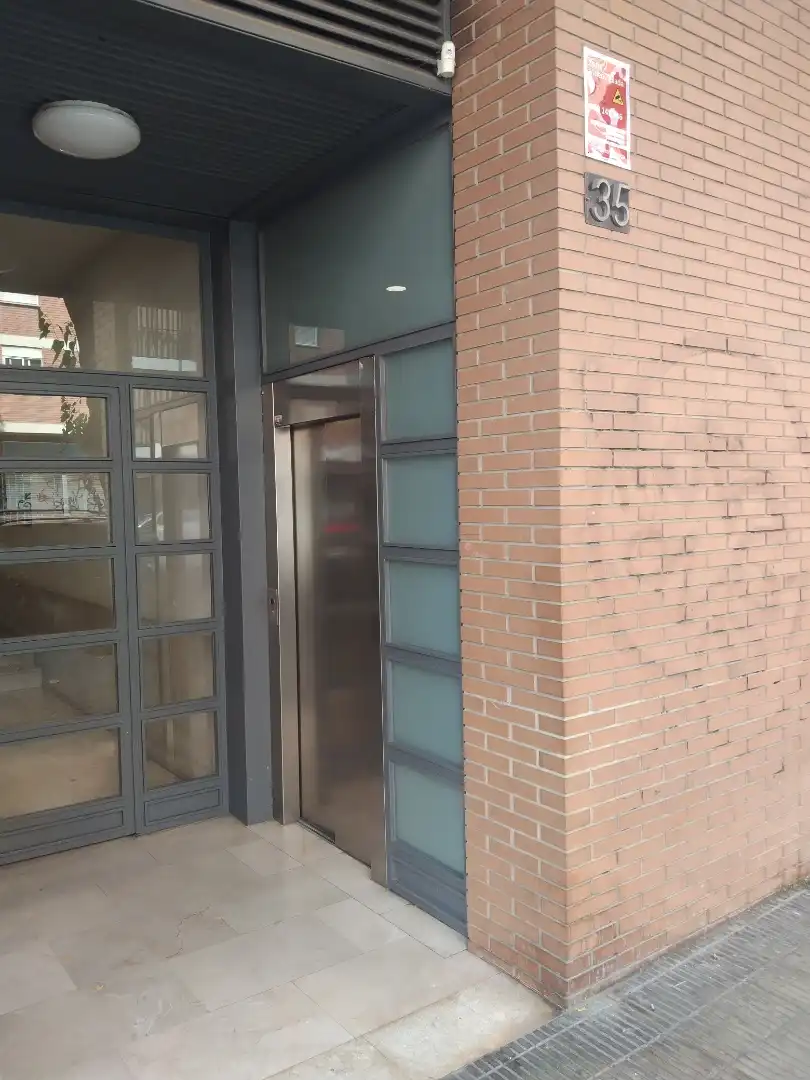 Exterior view of Storage room for rent in Lleida