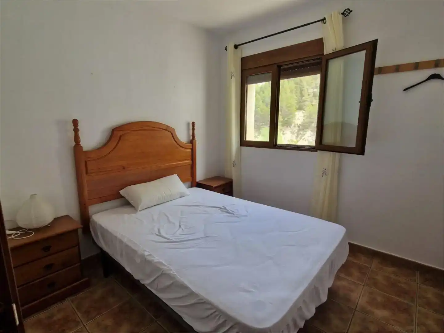Dormitori de Casa o xalet en venda en Bogarra amb Aire condicionat i Balcó