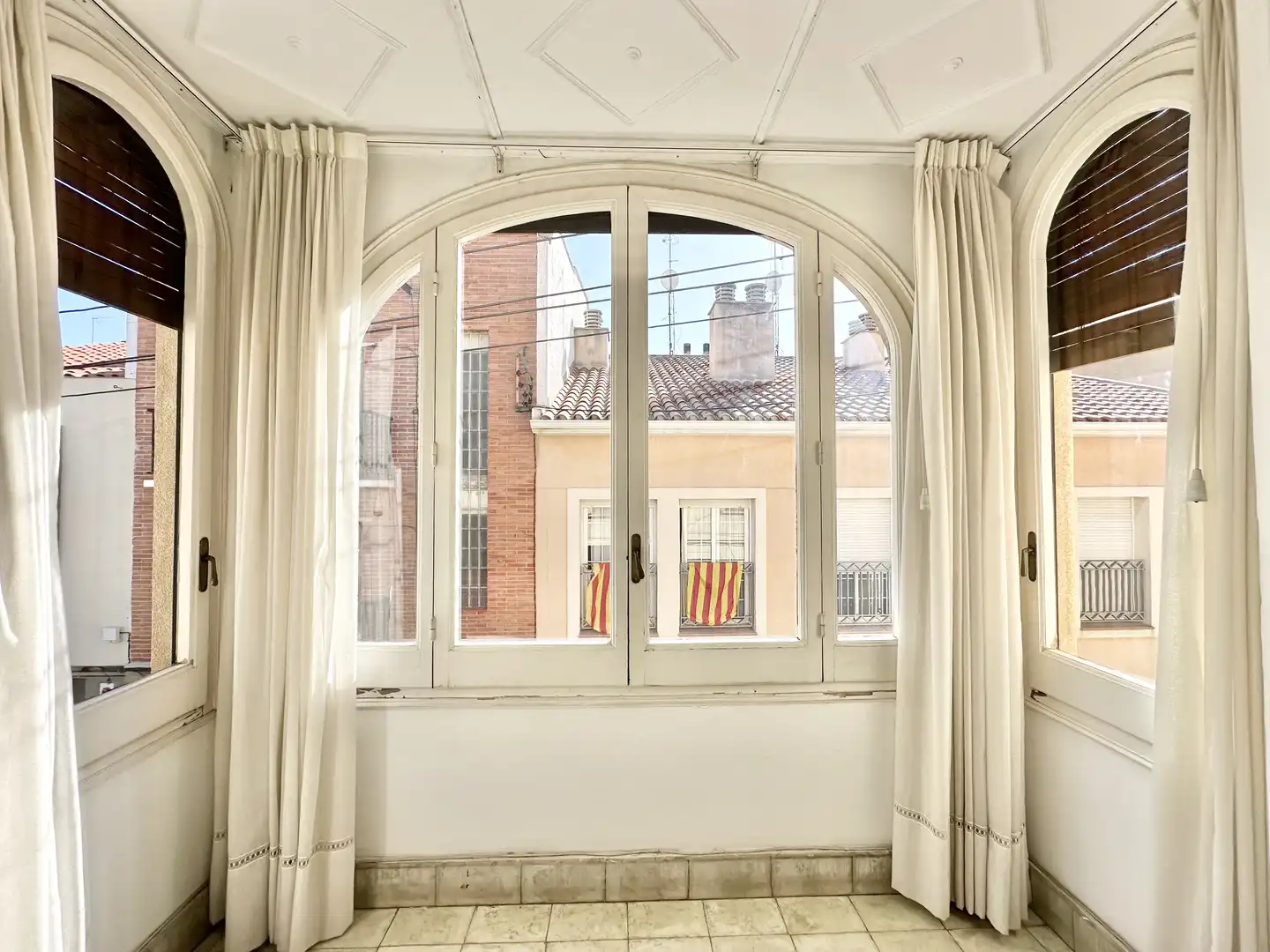 Schlafzimmer von Einfamilien-Reihenhaus zum Verkauf in El Masnou mit Heizung, Privatgarten und Terrasse