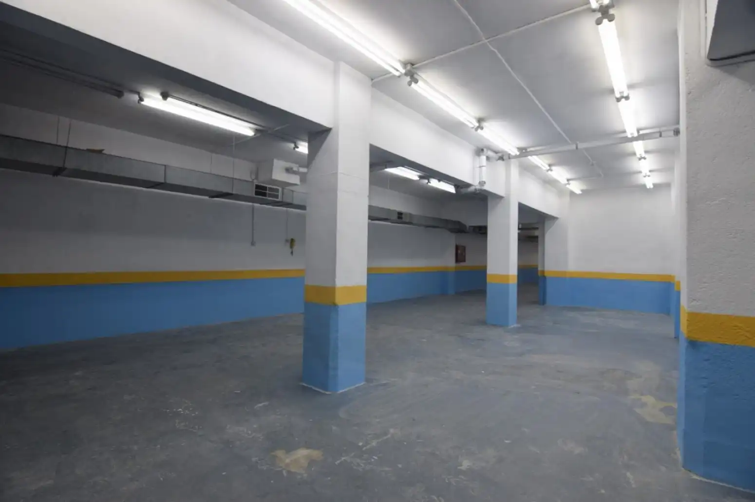 Local comercial en venda a Badalona - Calle d\\Eivissa 3, imagen 7