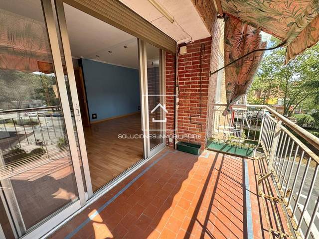 Piso en Venta en De Arturo Soria en Colina