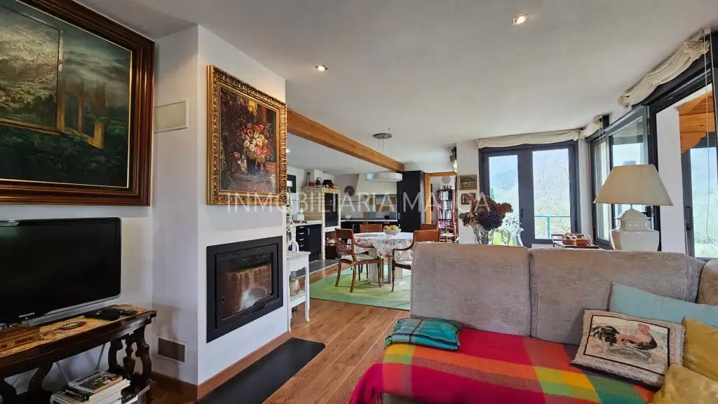 Sala de estar de Casa o chalet en venta en Colunga con Calefacción, Jardín privado y Parquet