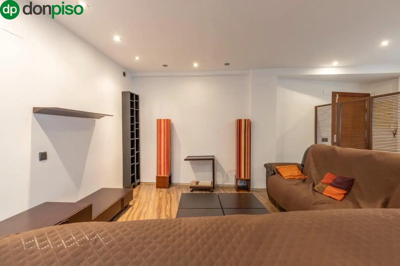 Sala de estar de Loft en venta en Granada con Aire acondicionado, Calefacción y Parquet