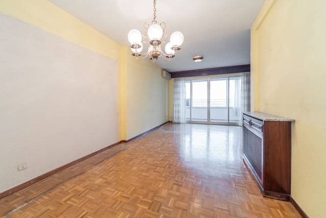 Piso en Venta en Media Legua