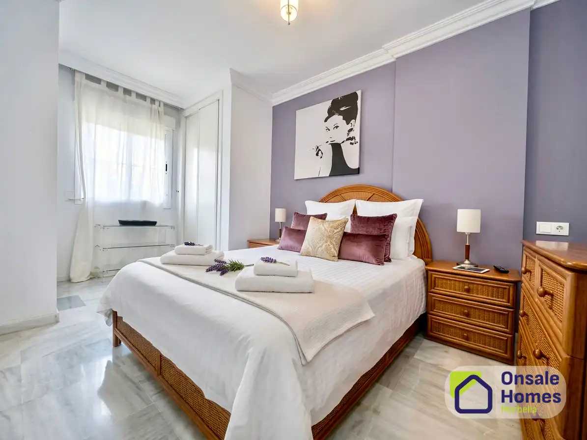 Habitación de Piso en venta en Marbella con Aire acondicionado, Terraza y Trastero