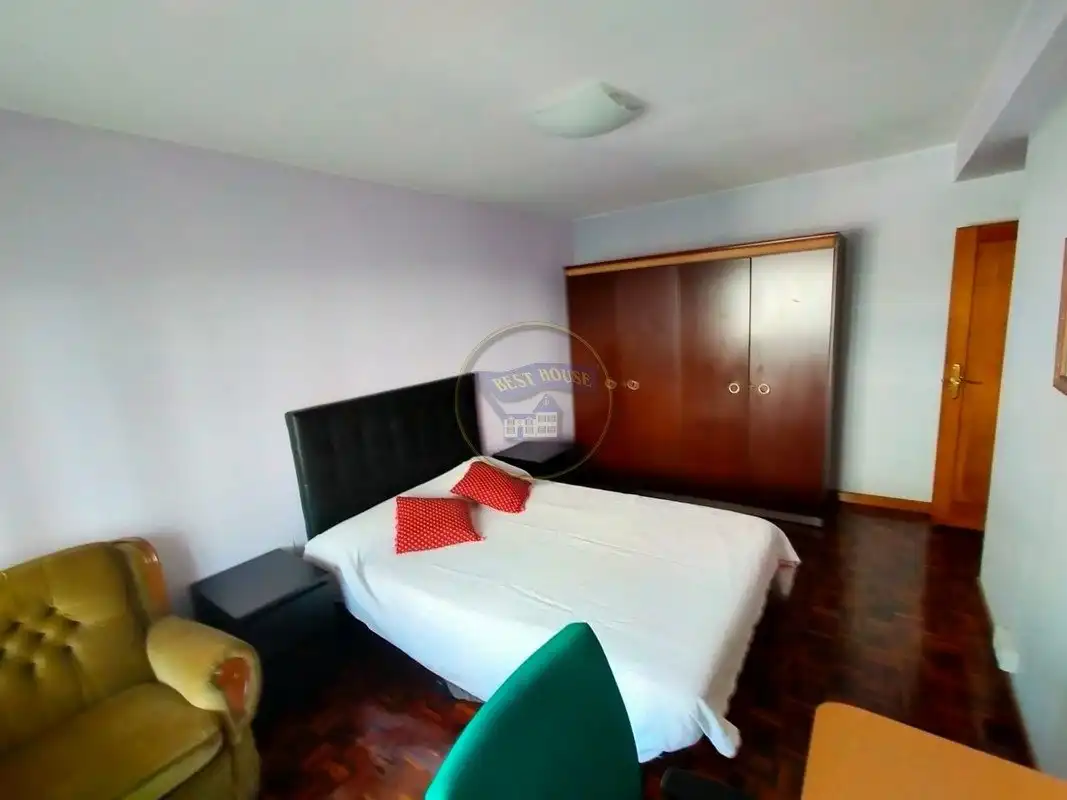 Bedroom of Flat for rent in Vigo   with Parquet flooring, Terrace and Furnished