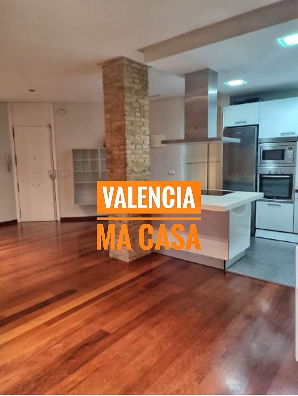 Exterior view of Flat to rent in  Valencia Capital  with Air Conditioner, Heating and Furnished