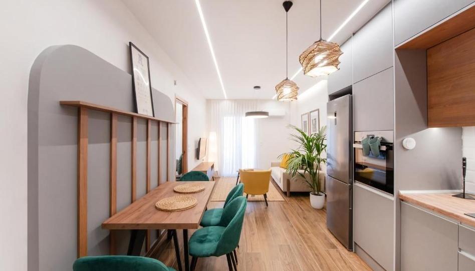 Photo 1 of Flat to rent in Centre - Passeig i Rodalies, Barcelona