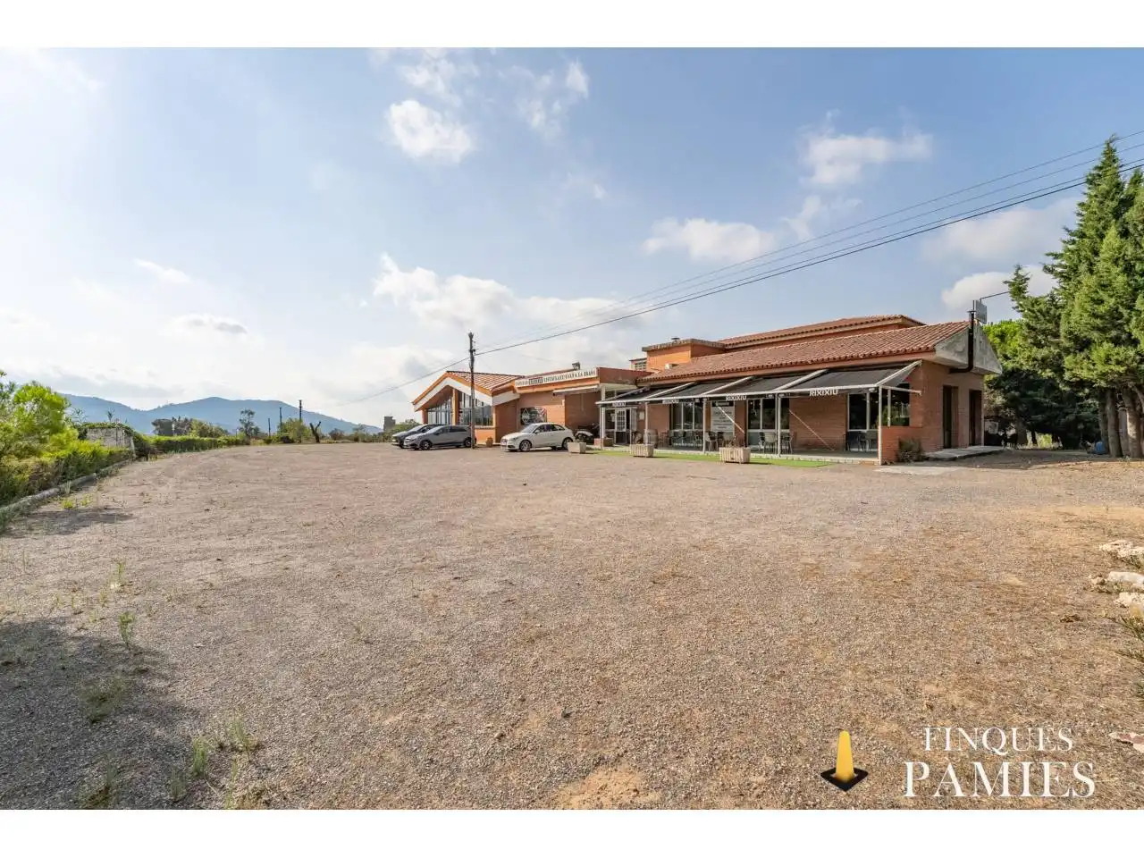 Vista exterior de Casa o xalet en venda en Alforja amb Aire condicionat, Jardí privat i Terrassa