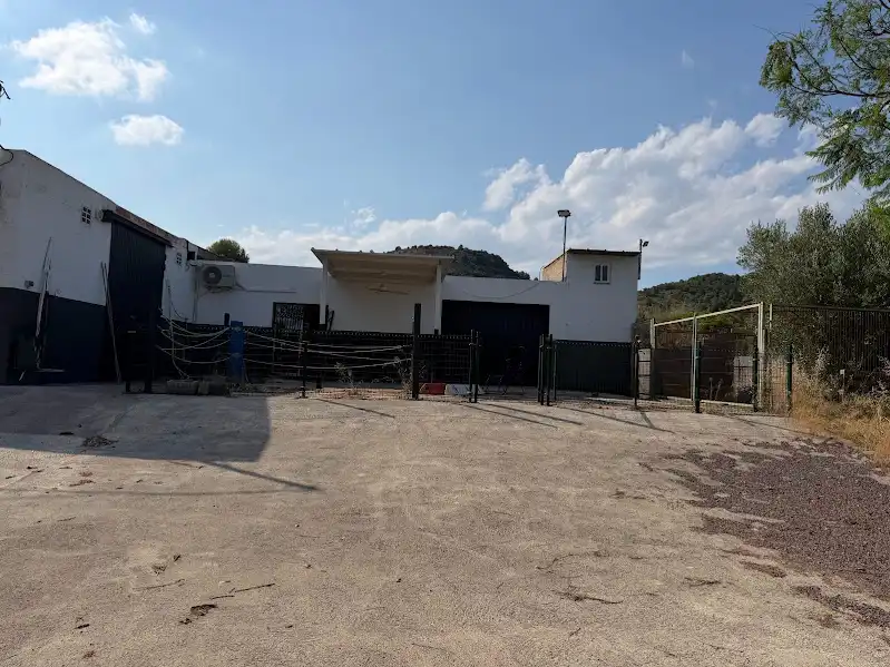 Vista exterior de Finca rústica en venda en L'Alcora amb Terrassa, Piscina i Alarma