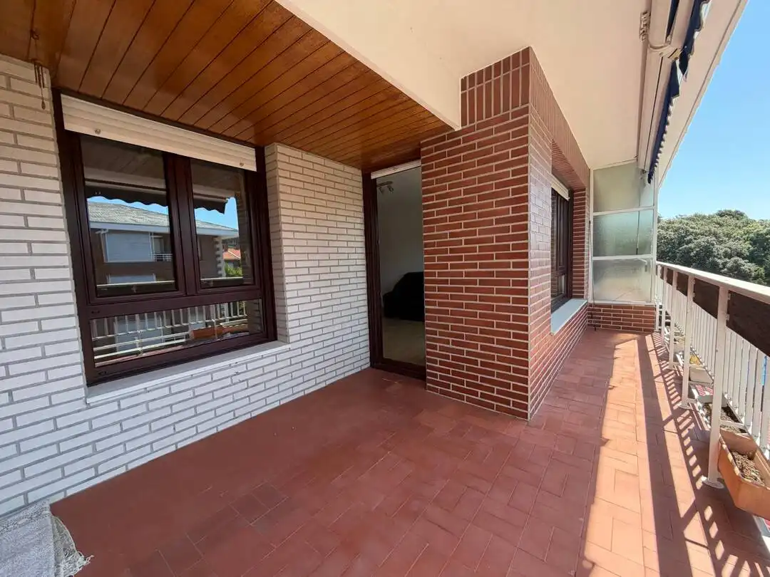 Terraza de Piso en venta en Sopela con Calefacción, Terraza y Trastero