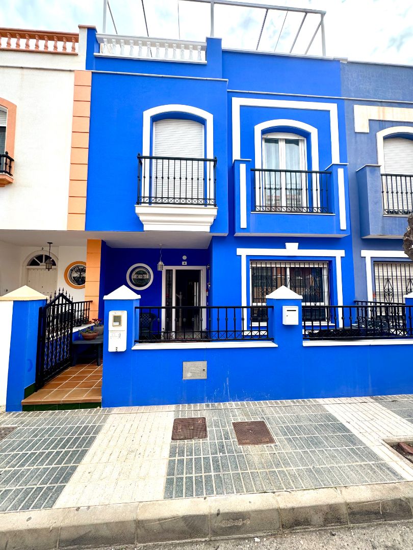 Exterior view of Single-family semi-detached for sale in Adra  with Air Conditioner, Heating and Private garden